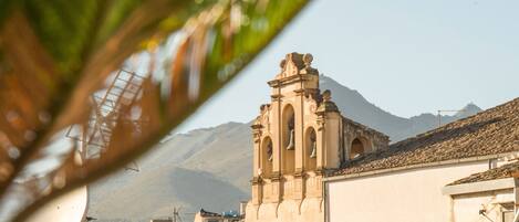 Vue sur la ville depuis l’hébergement
