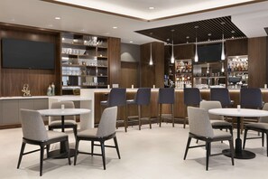 Bar (on property) - Hyatt Place Fort Lee / George Washington Bridge (Fort Lee)