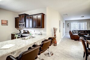 Fridge, microwave, oven, stovetop - Amazing 5 Bed Home with Splash Pool Solterra Resort-4329AC (Davenport)
