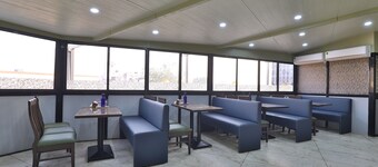 Hotel Merit