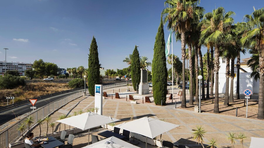Ibis Budget Sevilla Aeropuerto