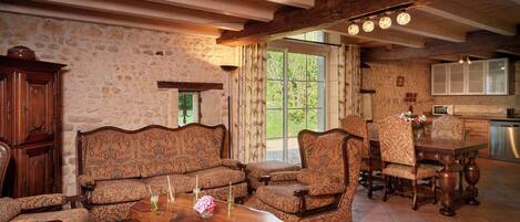 TV, DVD player, ping pong, books