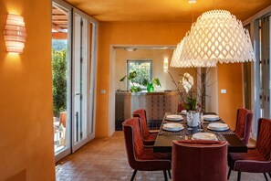 تناول الطعام