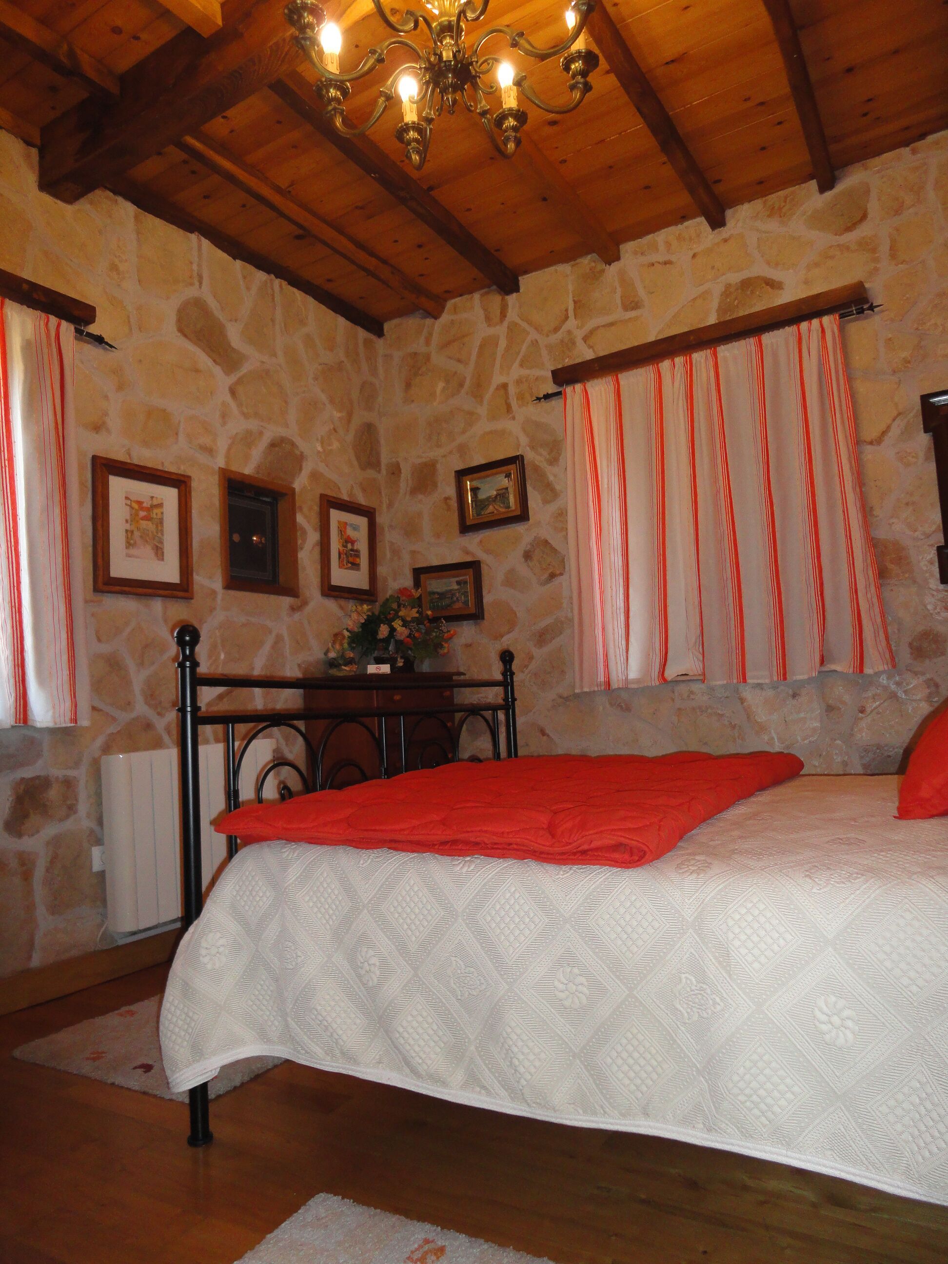 Photo - La Ermita De Prin