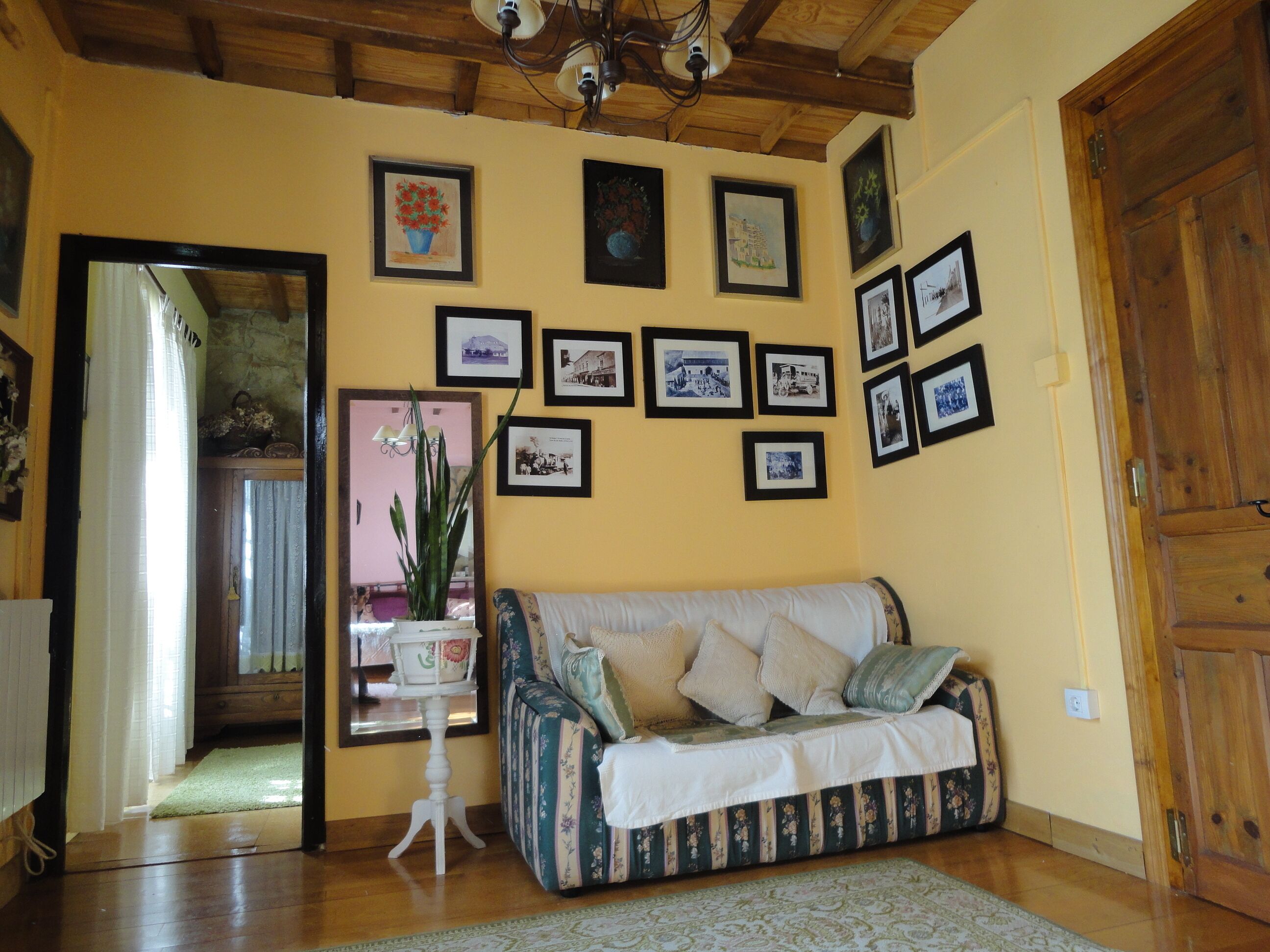 Photo - La Ermita De Prin