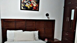Wifi gratis y ropa de cama 