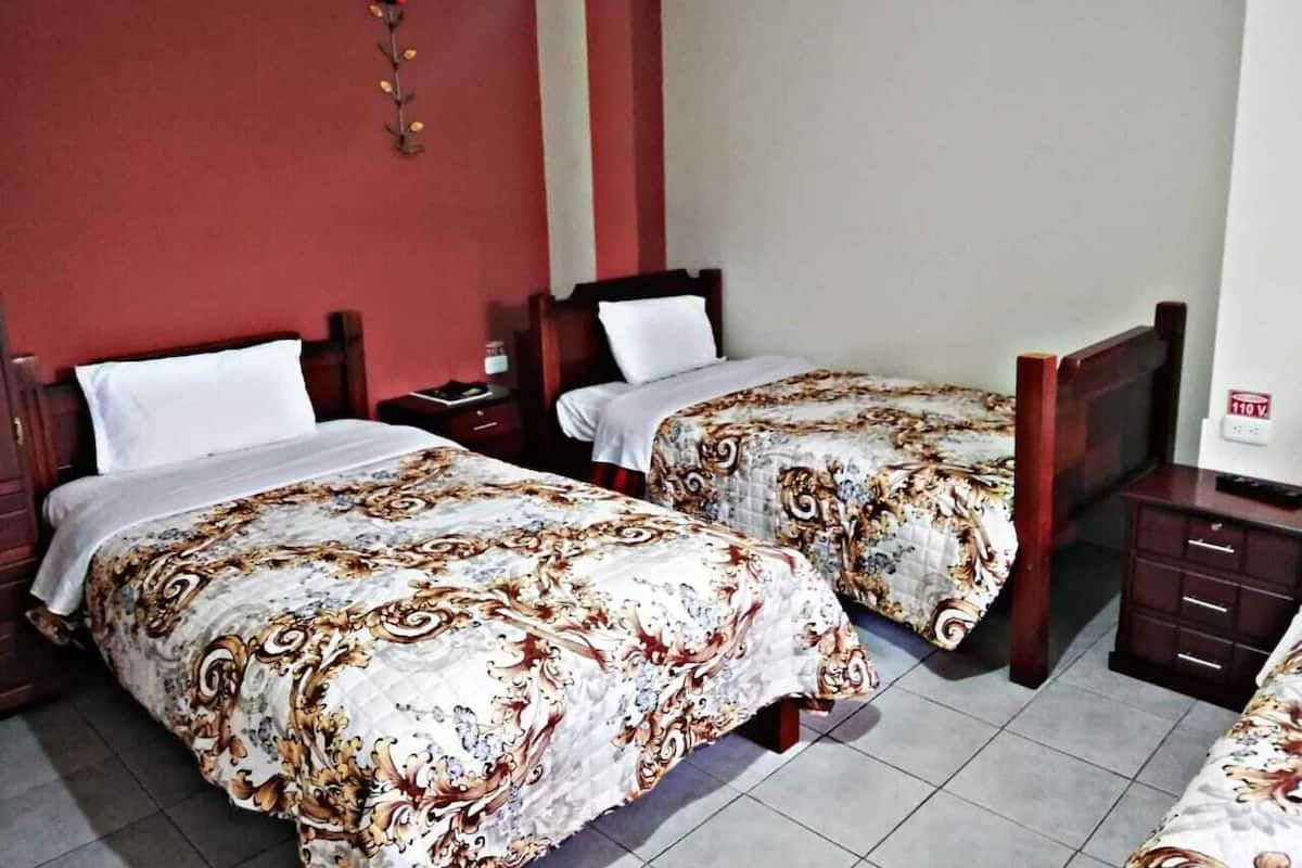 Family Room | WiFi (free), bed sheets