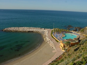 Beach nearby, sun-loungers