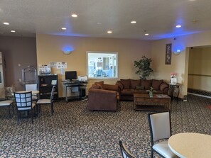 Interior - Non-Smoking 2 Queen Beds (Vernal)