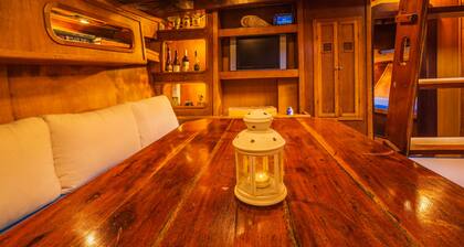Ionian Spirit the boat