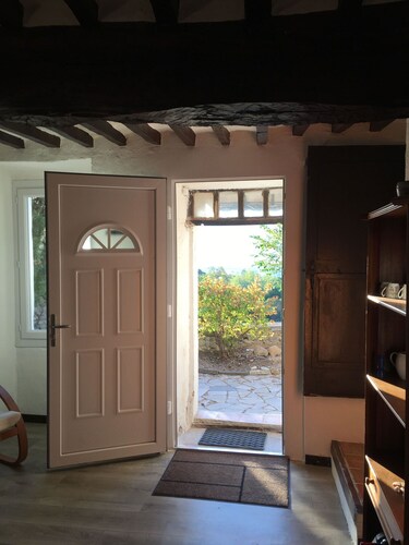 Wohnen Sie in einem dreistöckigen Haus aus dem 16. Jahrhundert in der Provence.