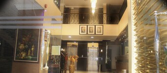Orient House Hotel Suites