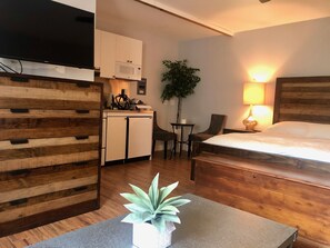 WiFi, bed sheets - Private Bungalow, Close to the beach (Lomita)