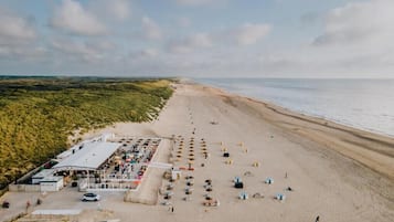 Vlak bij het strand