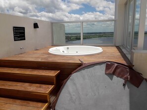 อ่างสปากลางแจ้ง