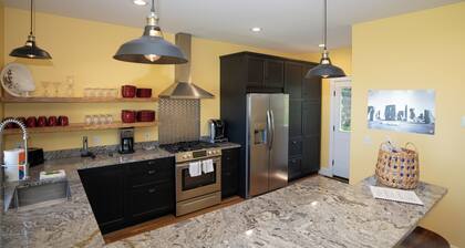 Lake Michigan Waterview Family Retreat - Steps to Beach & Downtown Charlevoix