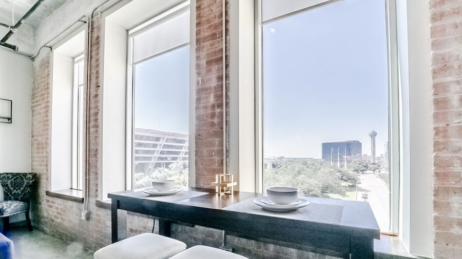 Luxury Downtown Dallas Stay by Amyfinehouse