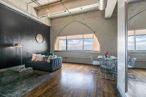 2 chambres, literie de qualité supérieure, couette en duvet d'oie