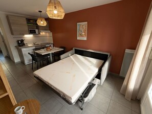 1 soverom, reiseseng for barn, wi-fi (inkludert) og sengetøy