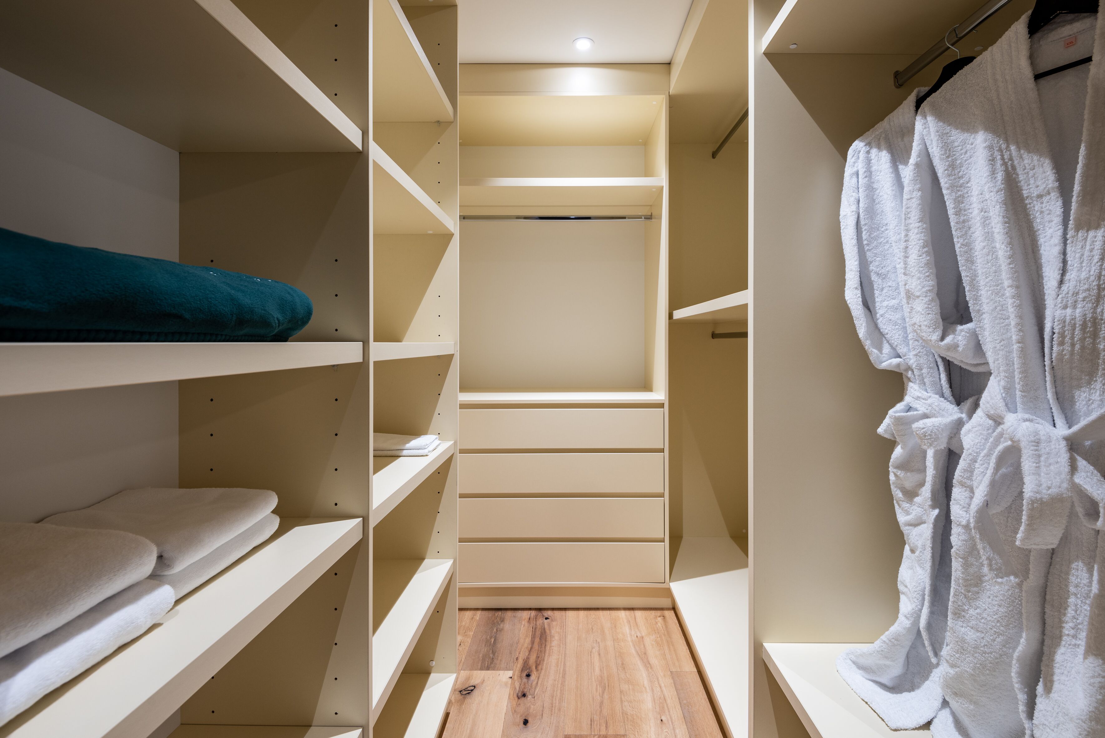 suite (penthouse) | 1 bedroom, minibar, in-room safe, desk