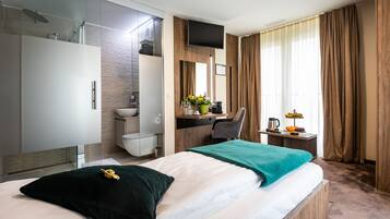 Einzelzimmer, Balkon | Allergikerbettwaren, Minibar, Zimmersafe, Schreibtisch
