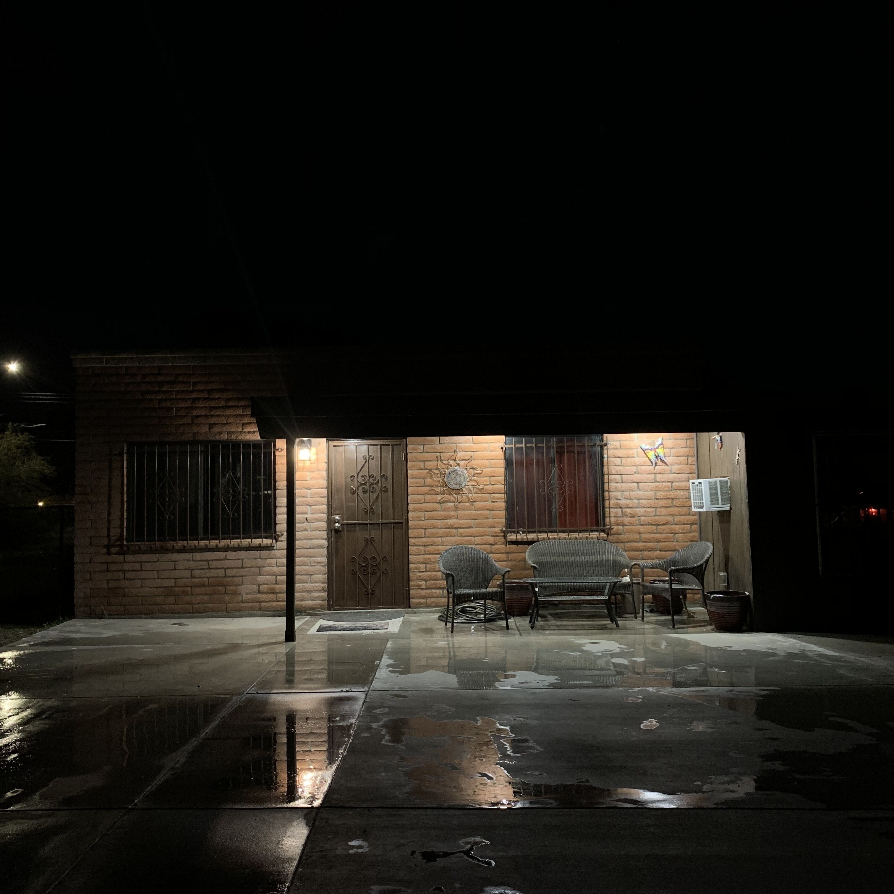 Casa de Lola en Barrio Hollywood Centrally Located<br>Close to Gem Show