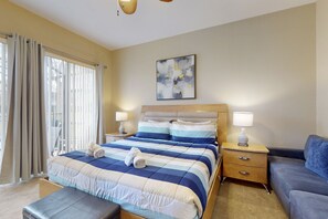 5 bedrooms, iron/ironing board, free Internet, bed sheets