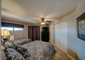3 chambres, Wi-Fi gratuit, draps fournis