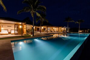 屋外プール