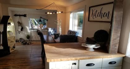 Ghost Country Cottage