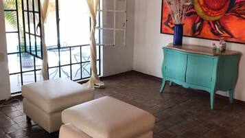 Apartment with Terrace | Wohnzimmer