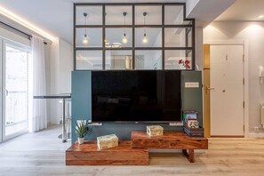 Interior - Elegant apartment ideal for families at 15min from Alhambra. 3 bathrooms, optional parking. (Granada)