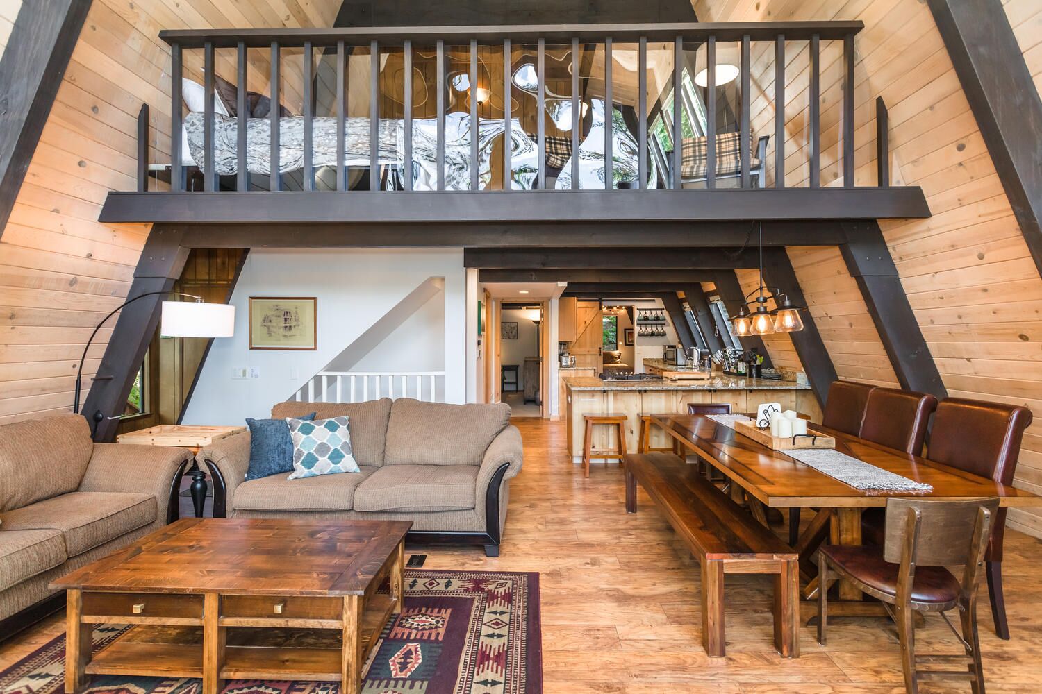 Smart TV, fireplace, DVD player, books