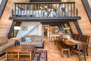 Smart TV, fireplace, DVD player, books
