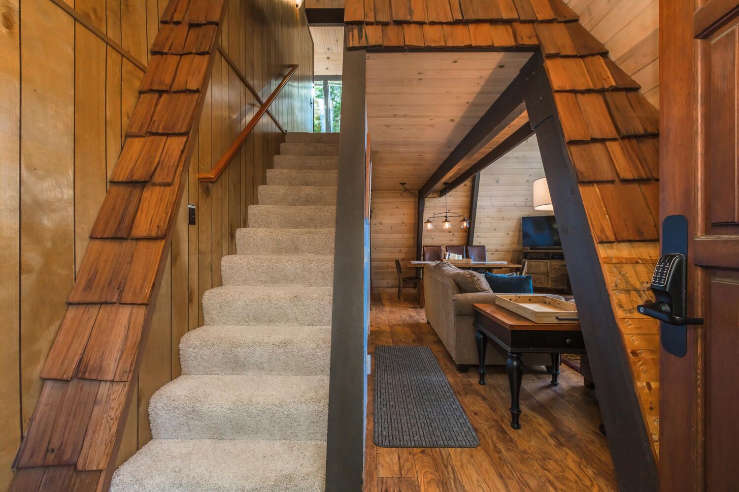 Lakefront Cabin With Private Pier On Donner Lake - Truckee, CA