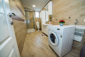 Deluxe Apartment, 2 Bedrooms | Bathroom - Soljic Apartments (Citluk)