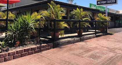 Collinsville Motel