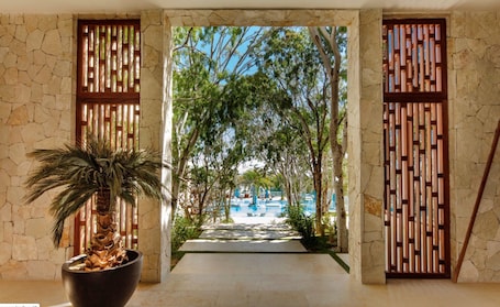 Property entrance. Palmilla Dunes