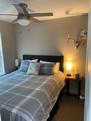 2 bedrooms, free WiFi, bed sheets, wheelchair access - 207 Timbers Condominium (Crested Butte)