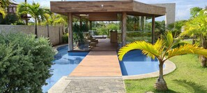 Piscine extérieure