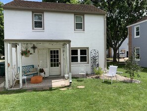 Terrace/patio - Historic home - walk to village center. Original features with modern updates. (Greendale)