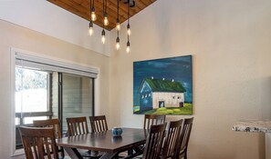 Dining - SPECTACULAR BALDY VIEW REMODELED 2 BD TOWNHOME NEXT TO LIFTS! LUXURY! LOCATION! (Ketchum)