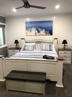 3 soverom, strykejern/-brett, wi-fi (inkludert) og sengetøy