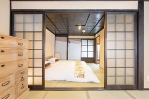 Private Vacation Home | Iron/ironing board, free WiFi - Higashi-honganji monzen Hanano (Kyoto)