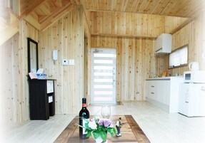 검지,중지,약지,소지 | 거실 공간 | 평면 TV