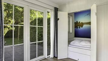 2 多间卧室、WiFi