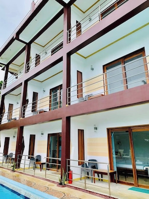 Exterior - Ocean 202 Home Stay (General Luna)