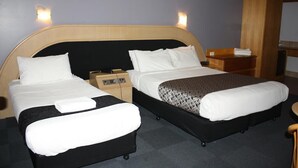 Triple Room | WiFi (free) - Capital Airport Motel (Queanbeyan East)