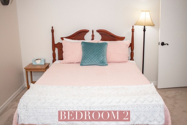 3 bedrooms, WiFi, bed sheets