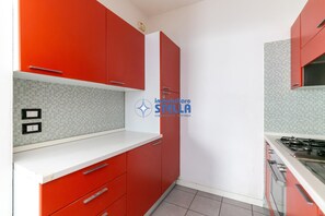 Kookgerei, borden en bestek